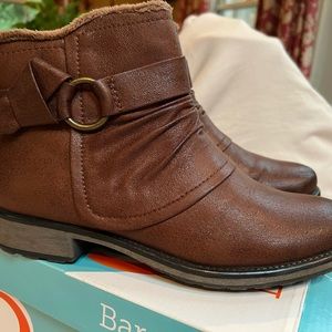 Baretraps Season Bootie